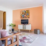 Central Lagos Apartment 라고스