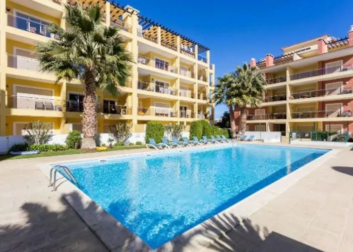 Central Lagos Apartment * Lagos